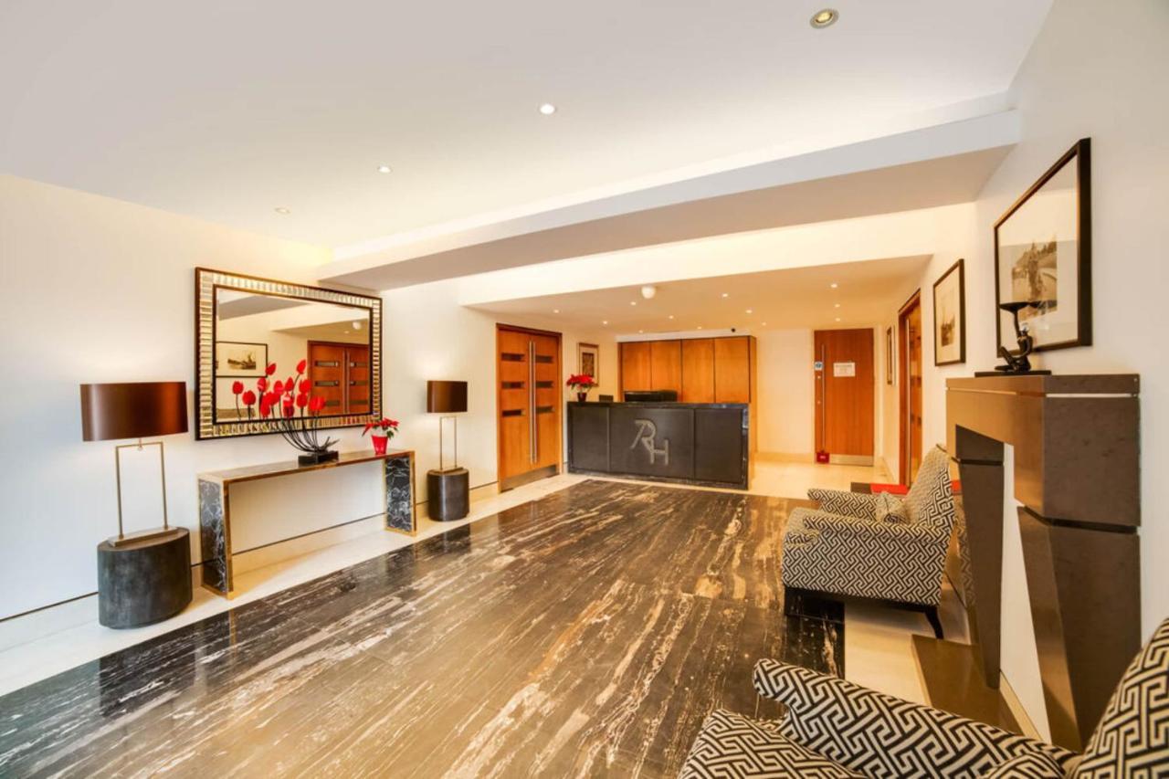Cosy In With Jacuzzi 4*